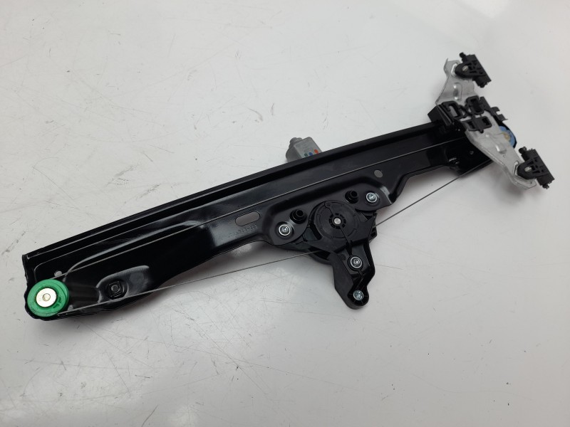 Recambio de elevalunas delantero derecho para renault kadjar intens referencia OEM IAM 807207795R  