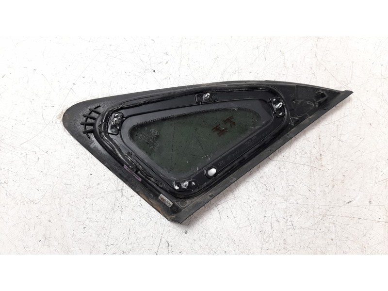 Recambio de luna custodia trasera izquierda para hyundai kona 1.0 tgdi cat referencia OEM IAM 87810J9000  