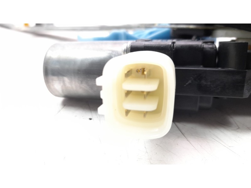 Recambio de elevalunas delantero izquierdo para suzuki swift (az) referencia OEM IAM 8343052R10  