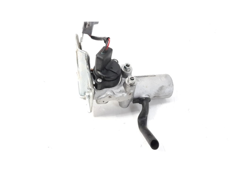 Recambio de servofreno para lexus rx 3.5 v6 24v cat referencia OEM IAM 13811010510  