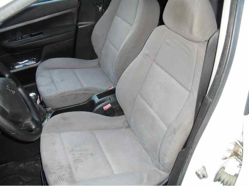 peugeot 307 (s1) del año 2001