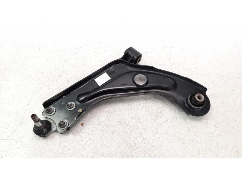 Recambio de brazo suspension inferior delantero izquierdo para peugeot 308 referencia OEM IAM 9678311380  ZWDPE010