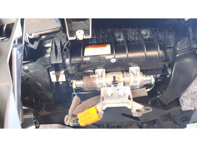 Recambio de kit airbag para volvo v60 kombi 2.0 diesel cat referencia OEM IAM 39826877  