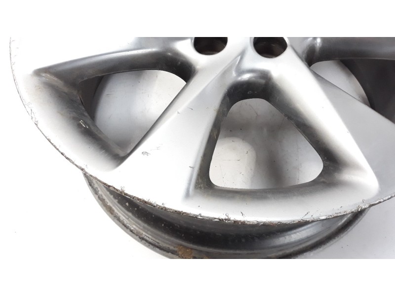 Recambio de llanta para lexus rx 3.5 v6 24v cat referencia OEM IAM 19PULGADAS  