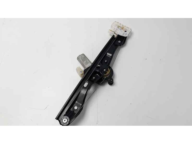 Recambio de elevalunas trasero derecho para bmw serie 3 touring (f31) 316d referencia OEM IAM 7351050 106063320 