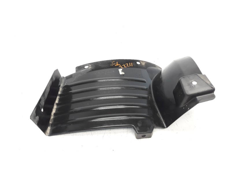 Recambio de paso rueda trasero izquierdo para mahindra kuv 100 2wd nxt referencia OEM IAM 0119BAZ00370N  