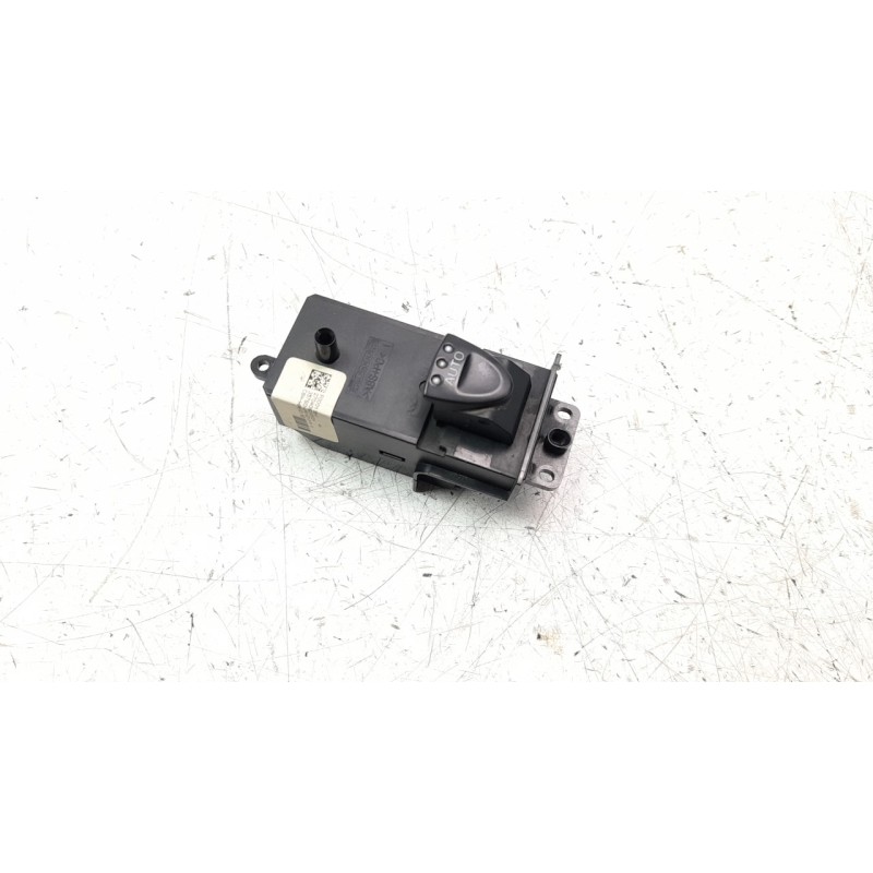 Recambio de mando elevalunas delantero derecho para honda civic berlina 5 (fk) 2.2 i-ctdi comfort referencia OEM IAM 83590SMGG11