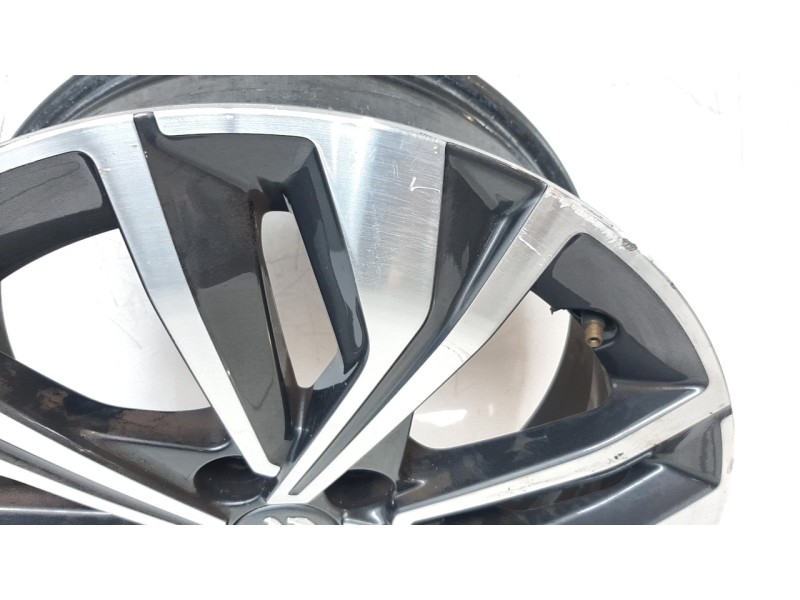 Recambio de llanta para peugeot 508 hybrid 180 allure referencia OEM IAM 9814117977  