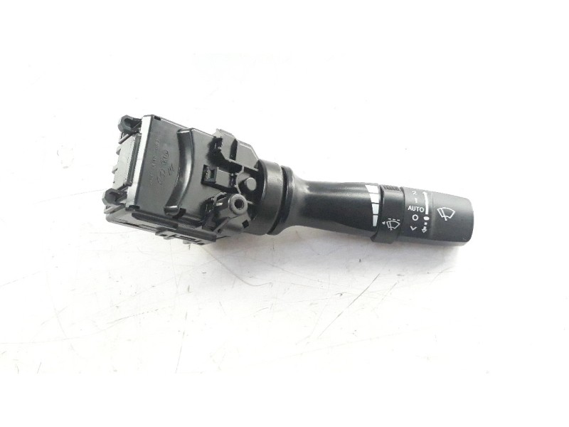 Recambio de mando limpia para hyundai i40 1.7 crdi cat referencia OEM IAM 934201M510  