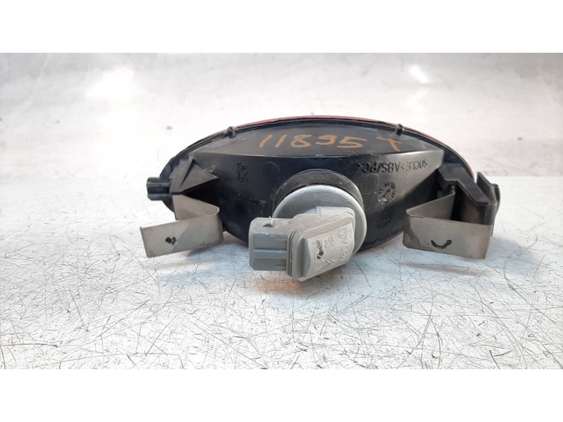 Recambio de piloto trasero central para peugeot 206 berlina xr referencia OEM IAM 6351K5  