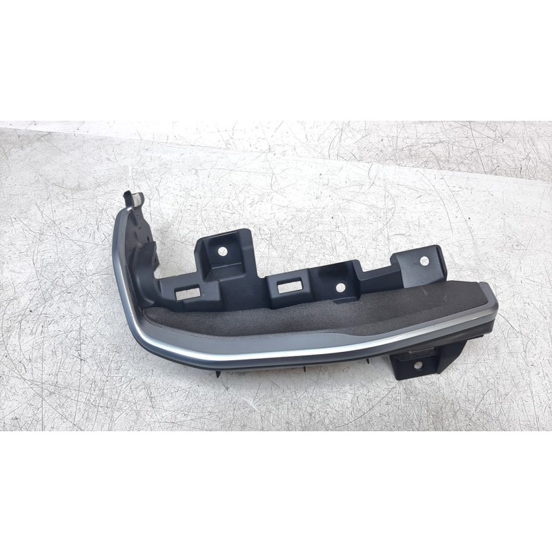 Recambio de embellecedor salpicadero para jeep compass ii 1.6 m-jet cat referencia OEM IAM 609660420  