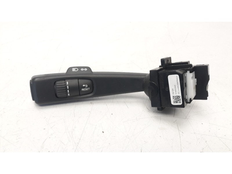 Recambio de mando intermitentes para volvo v60 kombi 2.0 diesel cat referencia OEM IAM 31456045  
