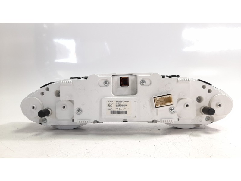 Recambio de cuadro instrumentos para peugeot 308 referencia OEM IAM 9825206280  