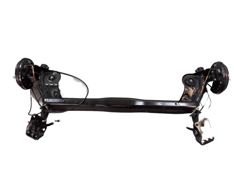Recambio de puente trasero para mahindra kuv 100 2wd nxt referencia OEM IAM 402DAA00270N  