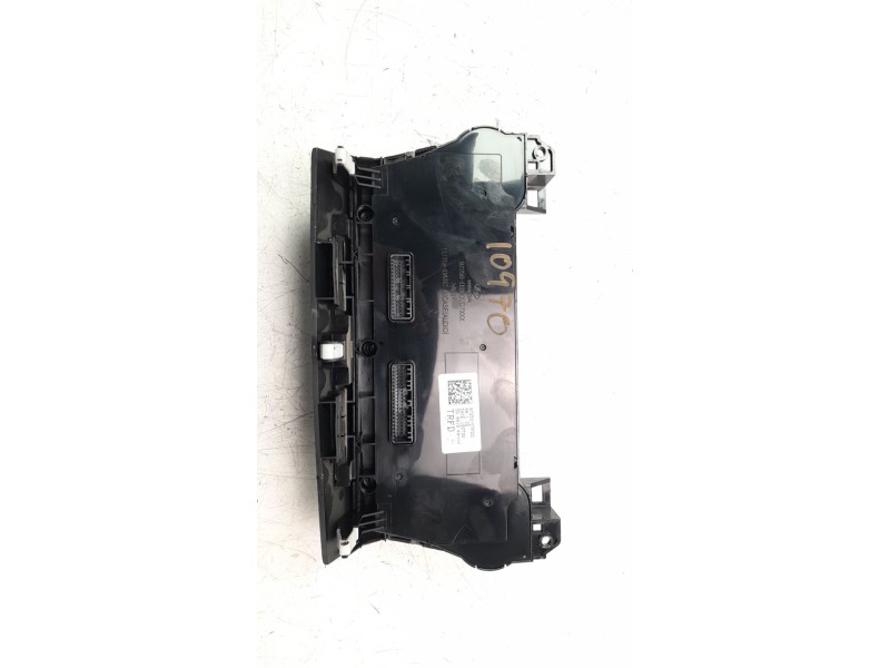 Recambio de mando climatizador para hyundai tucson 1.6 crdi cat referencia OEM IAM 97250D7FD0  