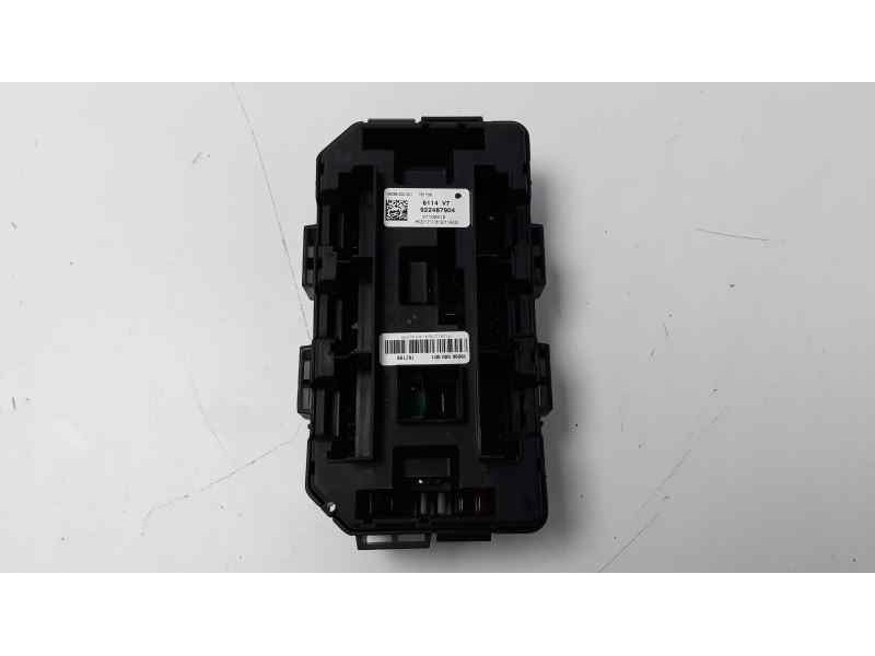 Recambio de caja reles / fusibles para bmw serie 3 touring (f31) 316d referencia OEM IAM 922487904 6114V7 