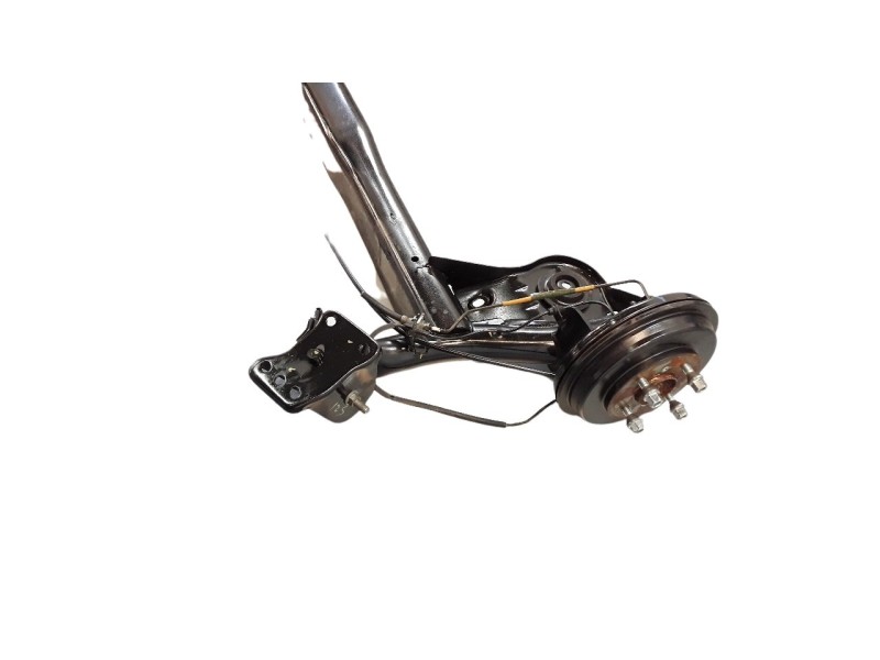 Recambio de puente trasero para mahindra kuv 100 2wd nxt referencia OEM IAM 402DAA00270N  