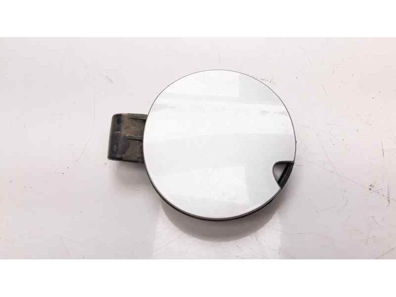 Recambio de tapa exterior combustible para peugeot 208 allure referencia OEM IAM 9673905980  
