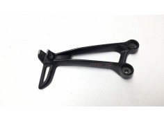 Recambio de estribo para yamaha mt-07 referencia OEM IAM 1WS2741L0100  