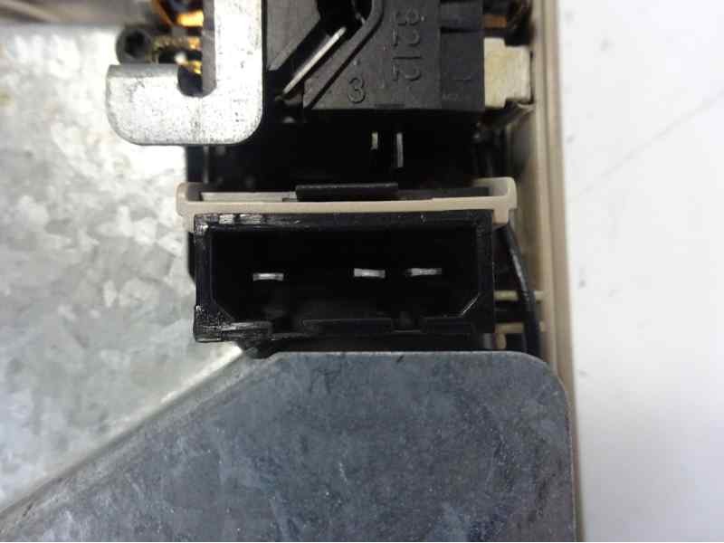 Recambio de luz interior para audi a6 berlina (4b2) 1.8 t referencia OEM IAM 4B0947303  