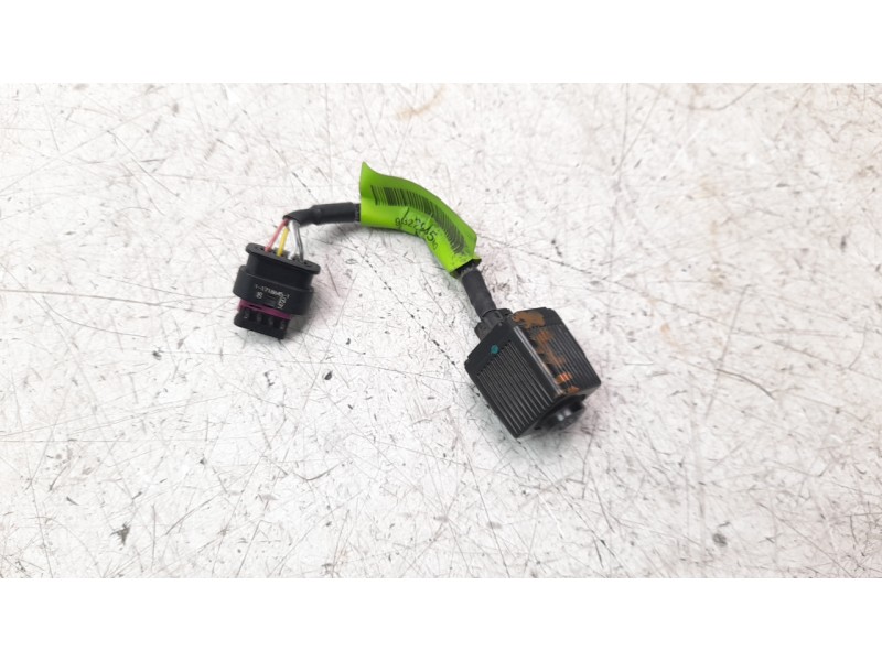Recambio de camara vision trasera para peugeot 508 hybrid 180 allure referencia OEM IAM 9832294580  