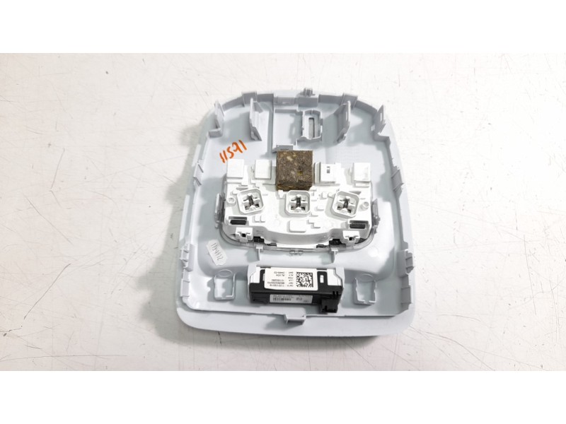 Recambio de luz interior para peugeot 308 referencia OEM IAM 9677821577  