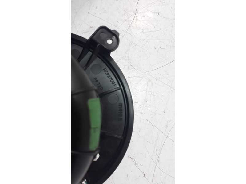 Recambio de ventilador calefaccion para mahindra kuv 100 2wd nxt referencia OEM IAM 1203CAA05241N  