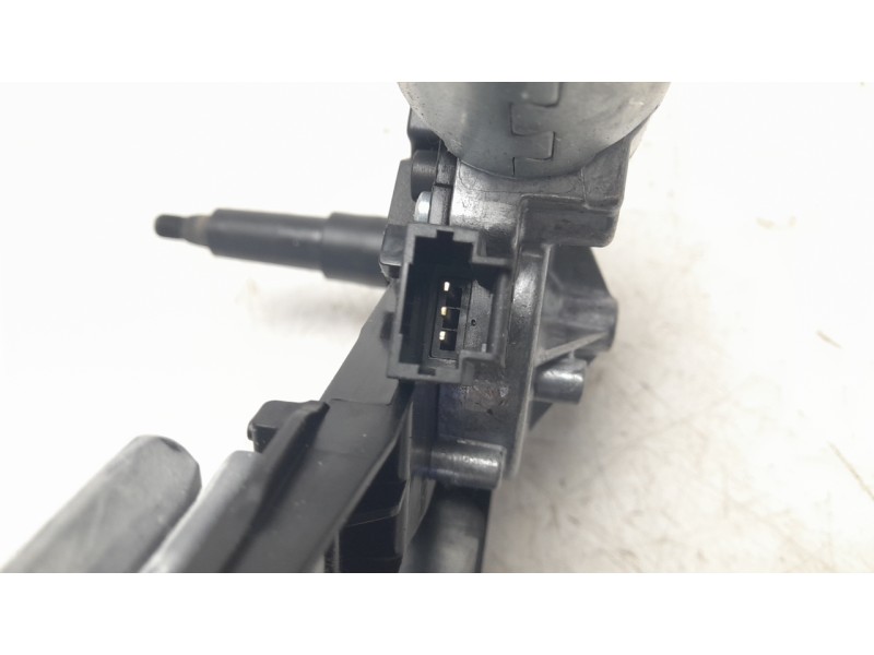 Recambio de motor limpia trasero para peugeot 308 referencia OEM IAM 9819523180  