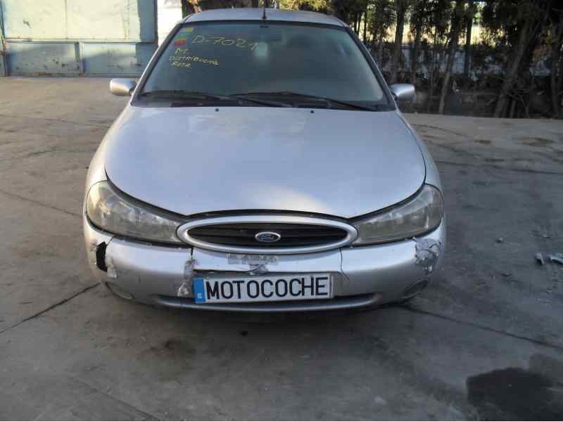 ford mondeo berlina (gd) del año 2000
