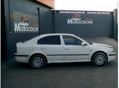 skoda octavia berlina (1u2) del año 2004