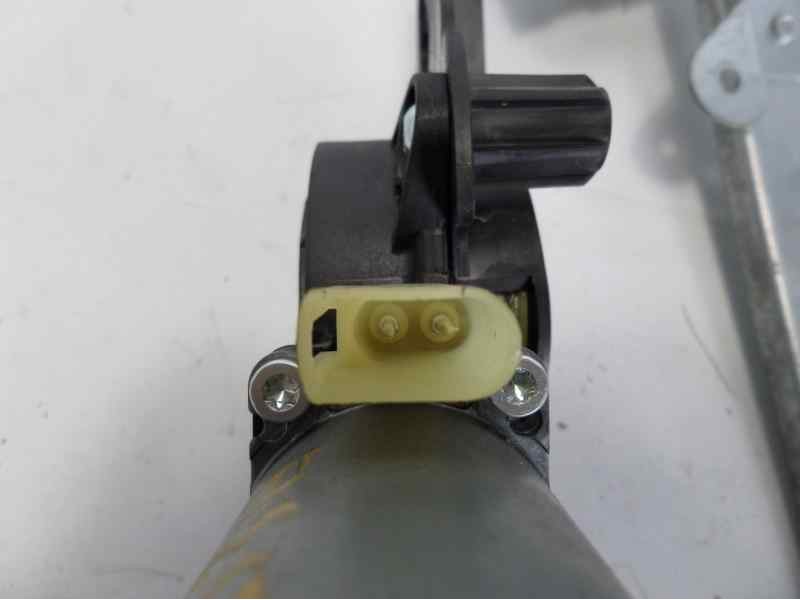 Recambio de elevalunas delantero derecho para ford fiesta (cbk) fun referencia OEM IAM 1225776 FD61AR 118352