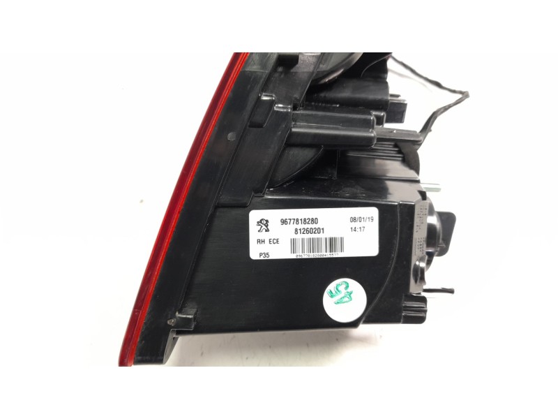 Recambio de piloto trasero derecho interior para peugeot 308 referencia OEM IAM 9677818280 103F17461772 