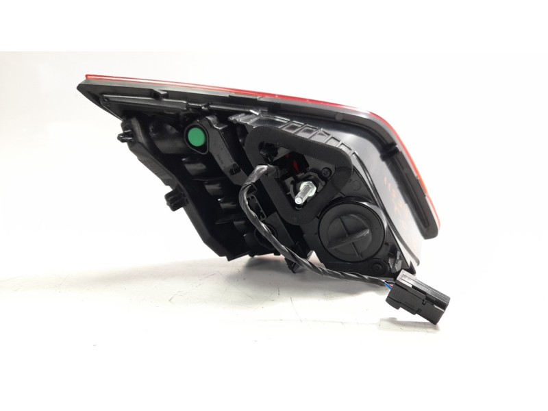 Recambio de piloto trasero derecho interior para peugeot 308 referencia OEM IAM 9677818280 103F17461772 