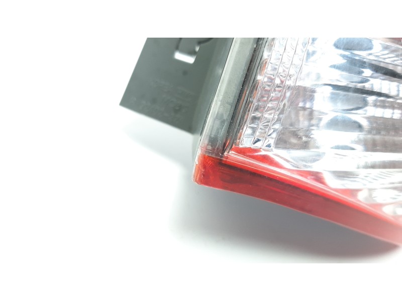 Recambio de piloto trasero derecho para hyundai i40 1.7 crdi cat referencia OEM IAM 924203Z600  