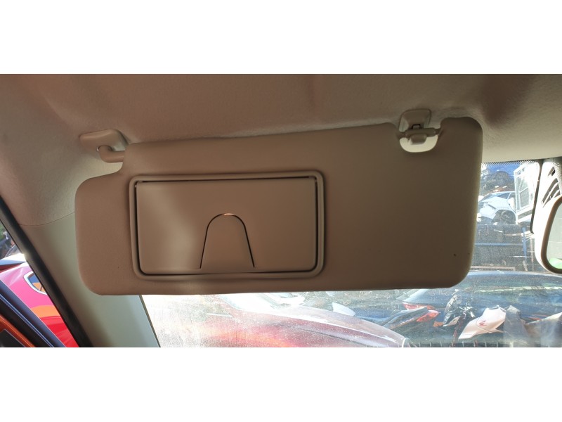 Recambio de parasol izquierdo para suzuki swift (az) referencia OEM IAM 8480262R01J0T  