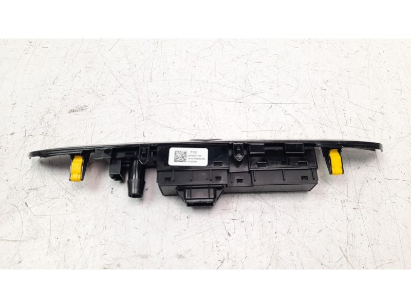 Recambio de warning para hyundai tucson 1.6 crdi cat referencia OEM IAM 93700D7100  