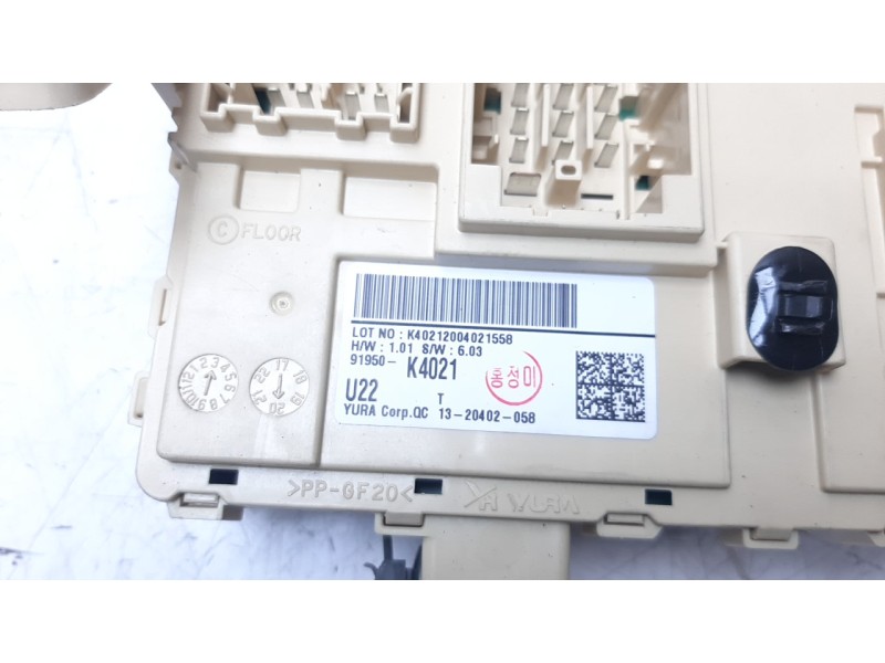 Recambio de caja reles / fusibles para hyundai kona referencia OEM IAM 91950K4021  