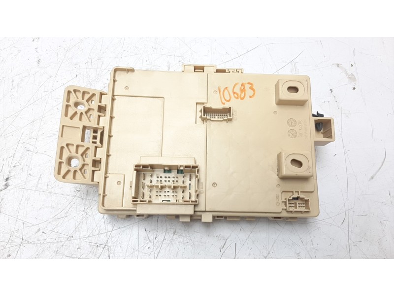 Recambio de caja reles / fusibles para hyundai kona referencia OEM IAM 91950K4021  