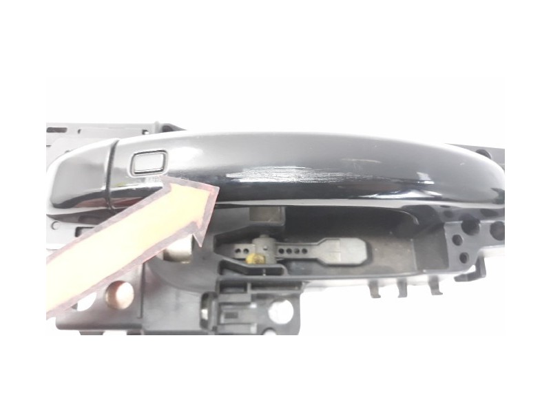 Recambio de maneta exterior delantera derecha para audi a4 ber. (b8) básico referencia OEM IAM 8T0837886A  