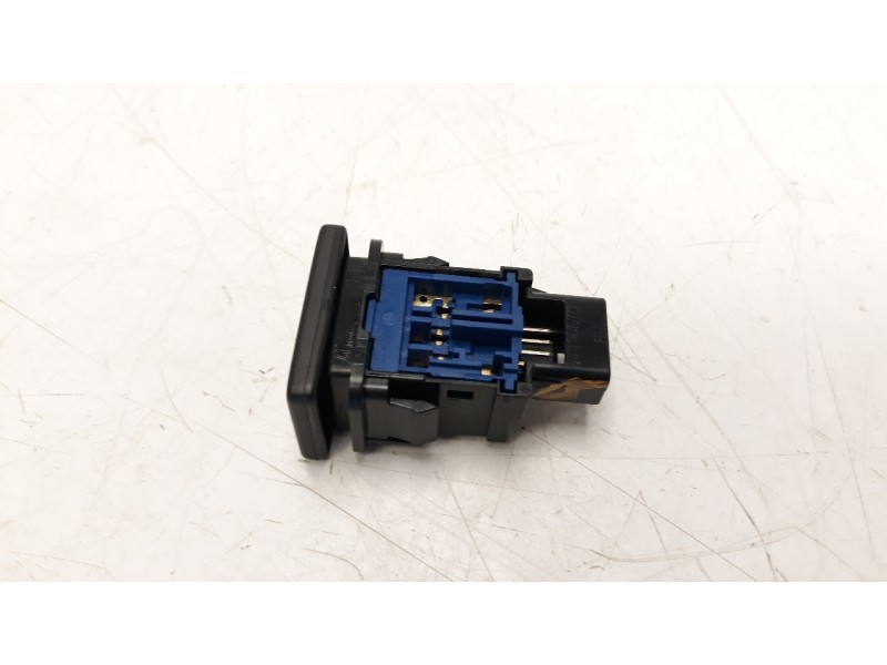 Recambio de interruptor para toyota rav 4 2.0 d-4d cat referencia OEM IAM 15B116  