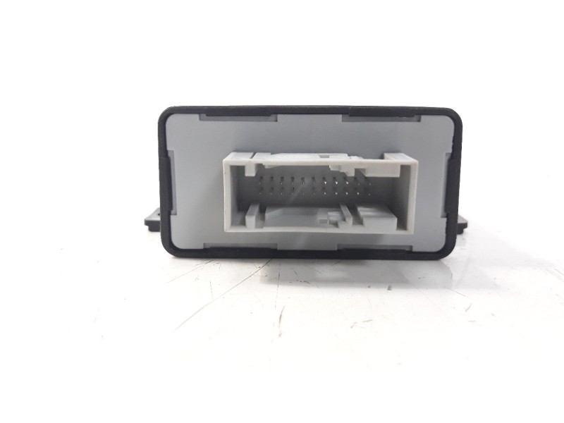 Recambio de centralita faros xenon para audi a1 sportback (8xf) attraction referencia OEM IAM 8X0907357E  