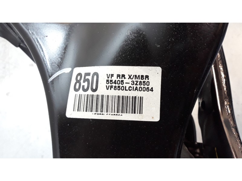 Recambio de puente trasero para hyundai i40 1.7 crdi cat referencia OEM IAM 554053Z850  