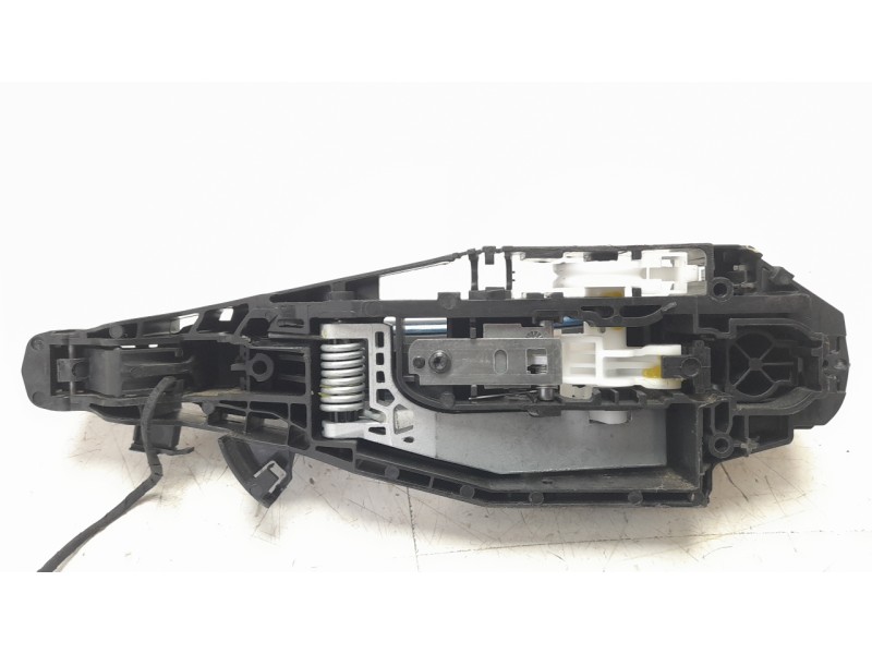 Recambio de maneta exterior delantera derecha para peugeot 508 hybrid 180 allure referencia OEM IAM 9686433680U  