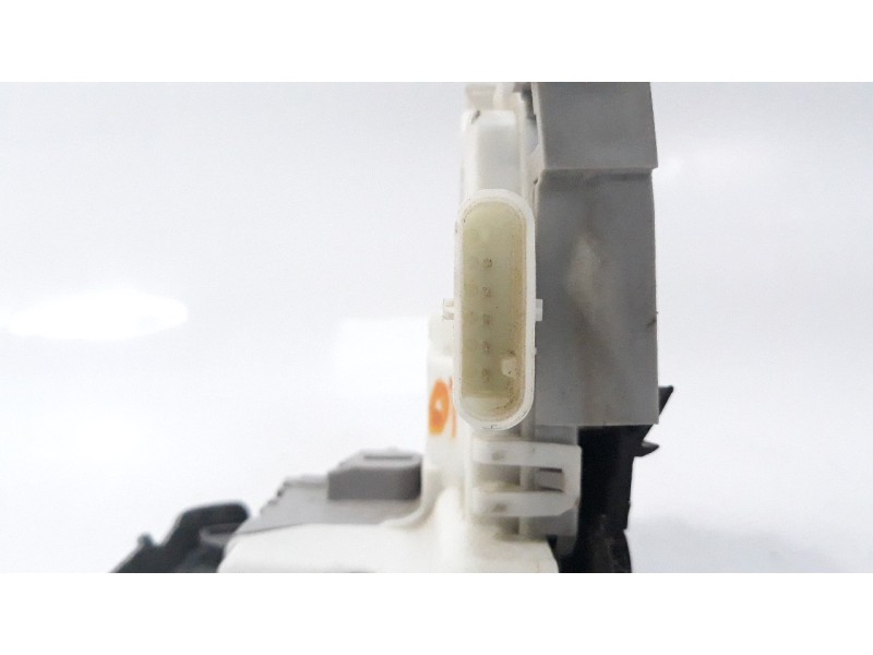 Recambio de cerradura puerta delantera derecha para audi a1 sportback (8xf) attraction referencia OEM IAM 8X1837016C  EZCAU108