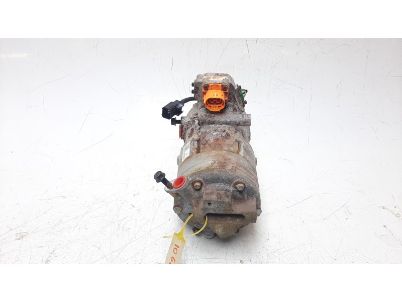Recambio de compresor aire acondicionado para hyundai kona referencia OEM IAM 97701K4000 320177G AF501287