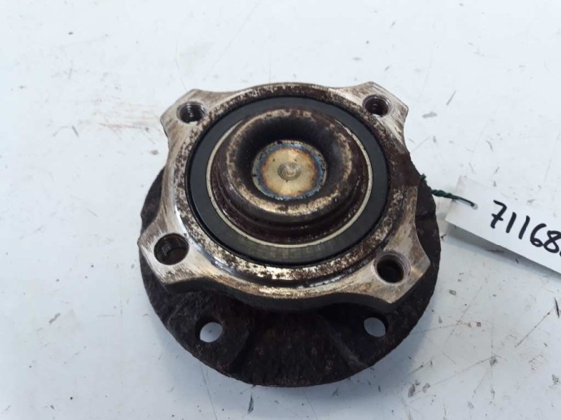 Recambio de buje para bmw serie 5 berlina (e60) 520d referencia OEM IAM 31226765601  