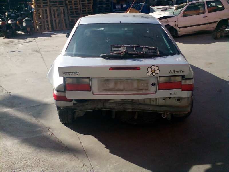 citroen xantia berlina del año 1994