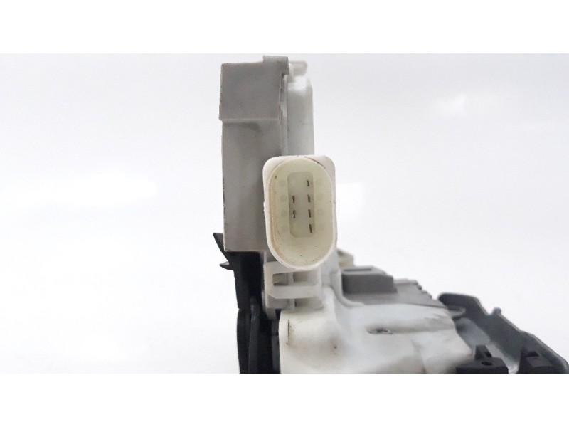 Recambio de cerradura puerta delantera izquierda para audi a1 sportback (8xf) attraction referencia OEM IAM 8X1837015C  EZCAU107