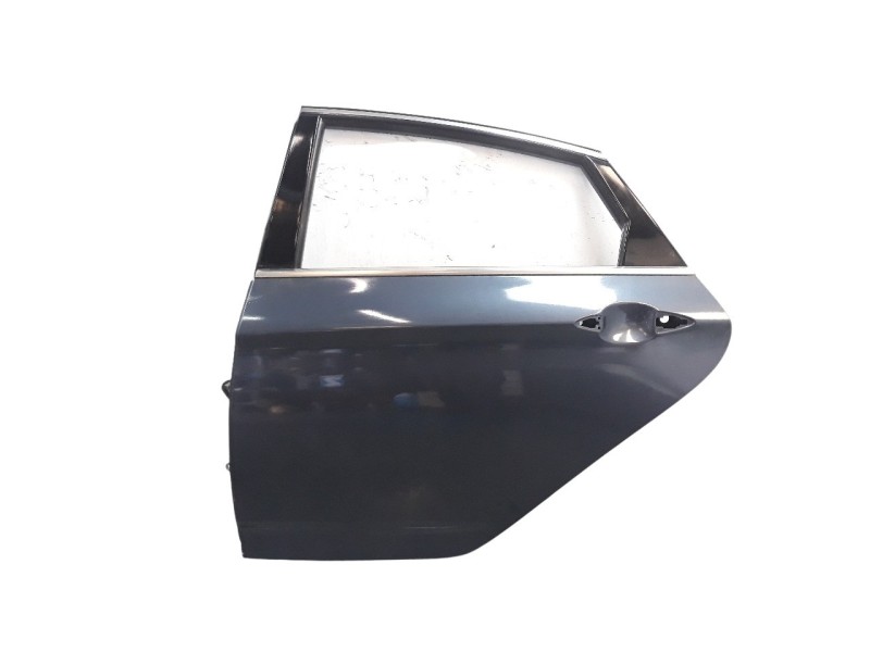 Recambio de puerta trasera izquierda para hyundai i40 1.7 crdi cat referencia OEM IAM 770033Z300  
