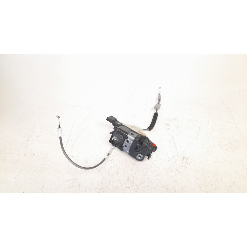 Recambio de cerradura puerta delantera derecha para opel corsa f 1.2 referencia OEM IAM 98292852  
